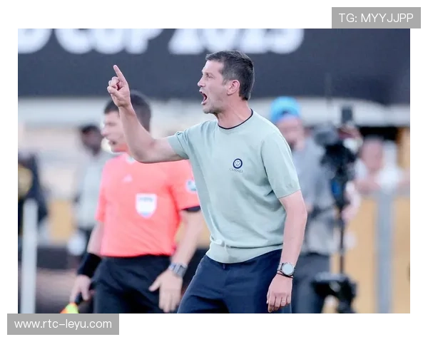 齐沃执教首季率国米登顶，-菜鸟教练-用成绩回应质疑